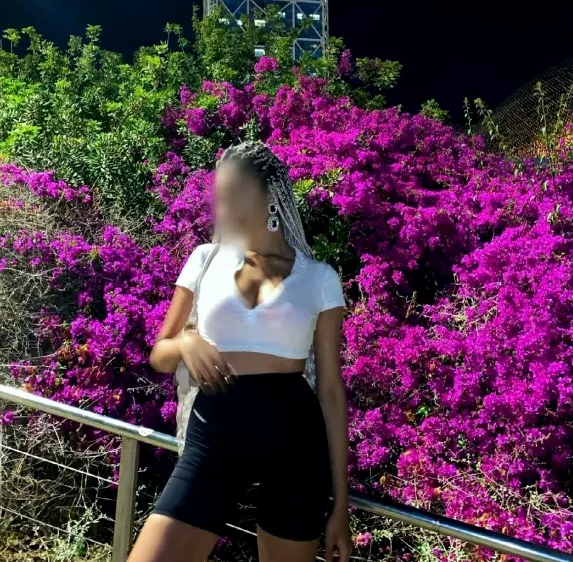 Annika, 36